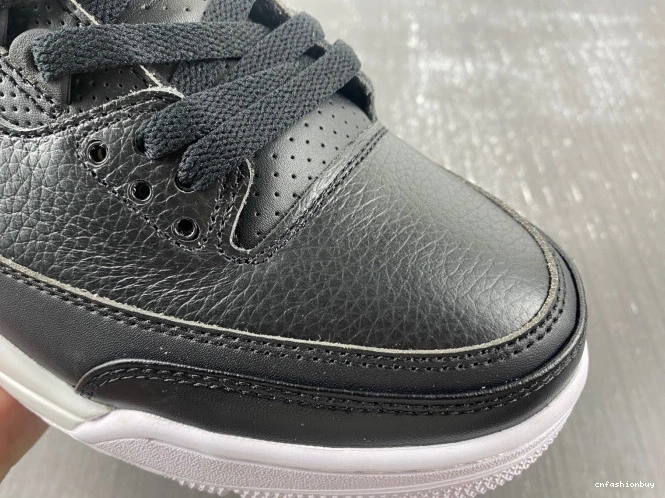 Jordan (2016) Retro Monday 136064-020 Cyber 3 1125